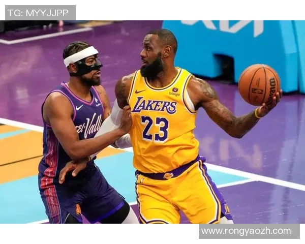 詹姆斯与杜兰特总决赛对决历史回顾与精彩瞬间分析